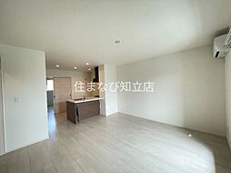 LA.POIRE 1階1LDKのリビング/ダイニング