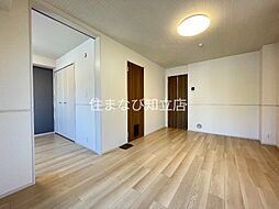 ティーズ　グロース　II 1階2Kのリビング/ダイニング