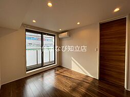 MOANA GRAND RESIDENCE 204 2階1LDKのリビング/ダイニング