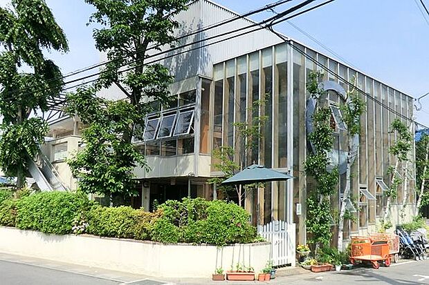 はちの巣保育園 徒歩8分。 570m