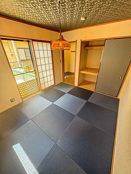 和室 6帖/和の落ち着きと現代的なデザインを取り入れたモダンな和室です。