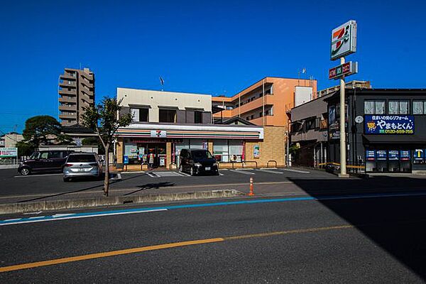 セブンイレブン 坂戸本町店 徒歩4分。 300m