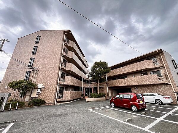 外観：327001687045