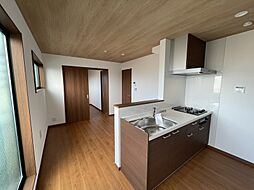 COCO川越 301 3階1LDKのリビング/ダイニング