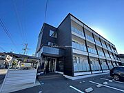 新潟駅より徒歩22分 築6年6ヶ月 3階建の賃貸物件