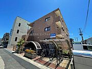白山駅より徒歩10分 築19年8ヶ月 3階建の賃貸物件