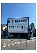 新潟駅より徒歩11分 築19年8ヶ月 3階建の賃貸物件