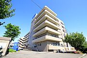 新潟駅より徒歩25分 築30年6ヶ月 6階建の賃貸物件