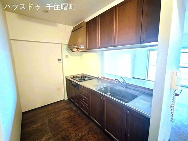 apartment 東京都葛飾区亀有１丁目
地図を見る