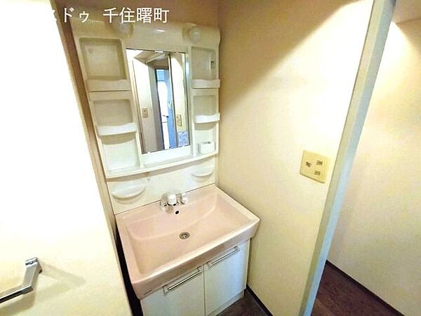 apartment 東京都葛飾区亀有１丁目
地図を見る