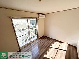 アベニューモトスミ 203 2階ワンルームのリビング/ダイニング