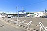 周辺：しまむらストアー田村店 徒歩17分。スーパーが揃い、毎日の買い物がスムーズ。新鮮な食材で家族の食卓を支えます。 1340m
