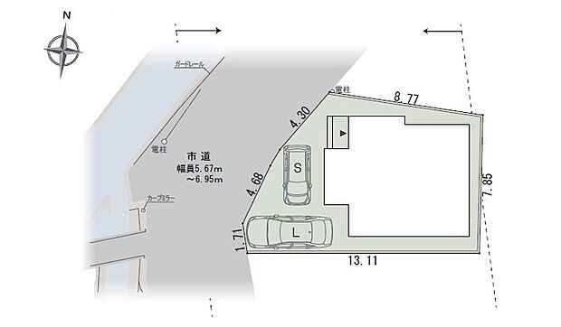 配置図　カースペース駐車２台可能！