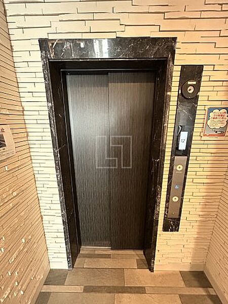 画像25:アドバンス大阪セレーノ　エレベーター