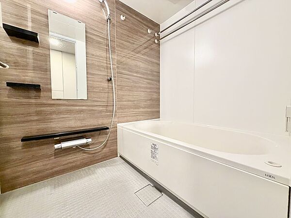 快適な使い心地とゆとりある空間で1日の疲れを解きほぐすバスルーム。