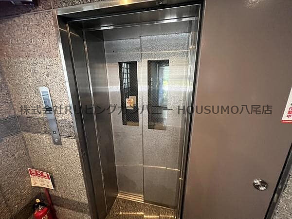 画像14:エレベーターがあります