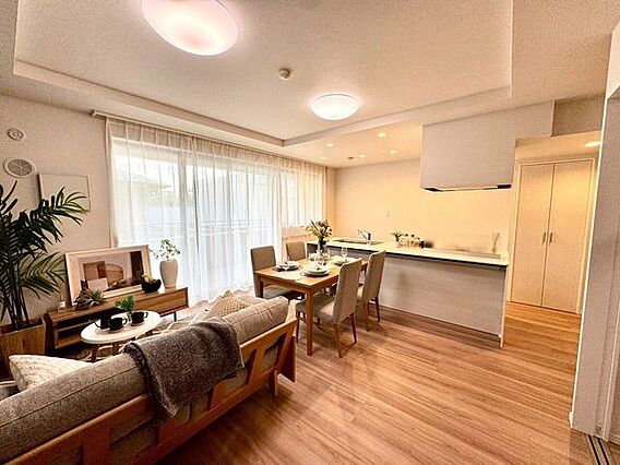 【Living...