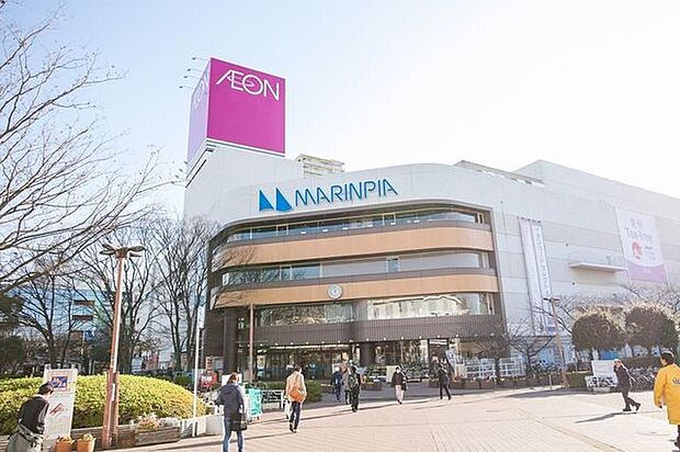イオン マリンピアショッピングセンター 本館 1430m