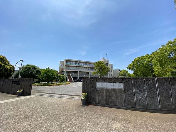 香澄小学校 1100m