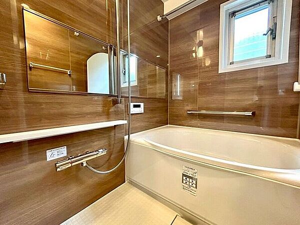 【Bathroom】リラックスできる空間で、一日の疲れを癒し、心身共にリフレッシュできます。