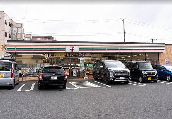 セブンイレブン千葉園生団地前店 500m