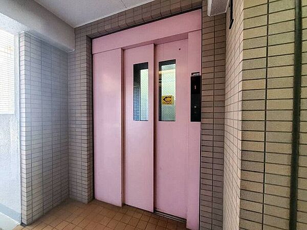 【Facilities】エレベーター付きで荷物の多い日もラクラク。上階でも快適に暮らせます。