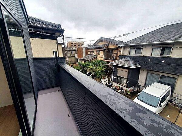 バルコニー