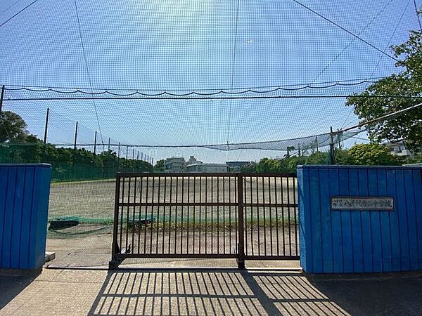八千代台西中学校 480m