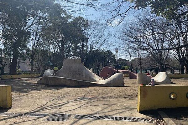薬円台公園 510m