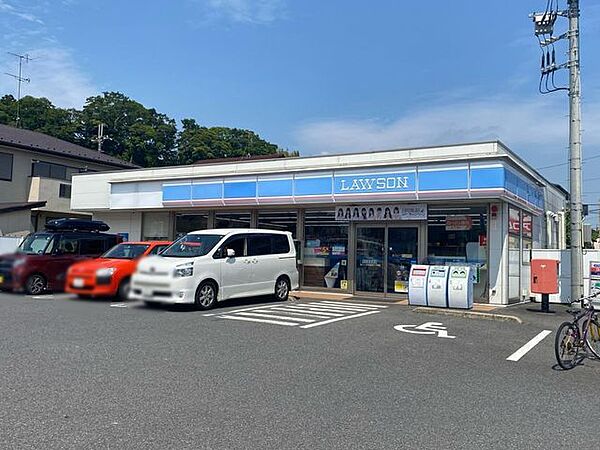 ローソン佐倉鏑木一丁目店 1850m