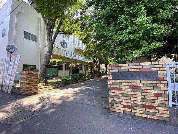 習志野市立第四中学校 460m