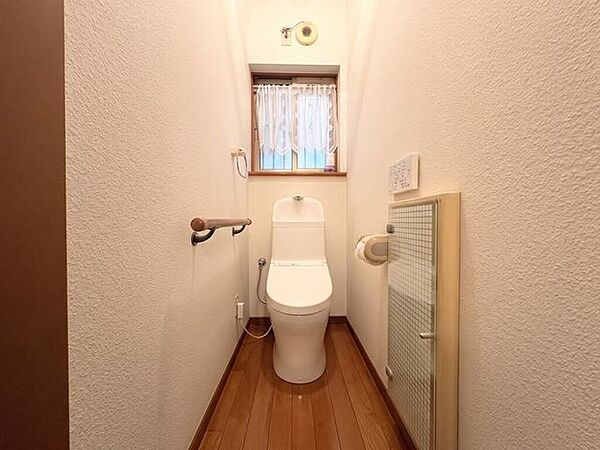 【Toilet】トイレは嬉しい3か所完備！家族が多いご家庭や二世帯での暮らしにも便利な間取りです♪