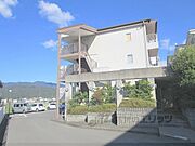 亀岡駅より徒歩25分 2階 築30年の賃貸物件