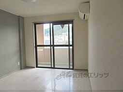 JR福知山線 福知山駅 バス9分 小谷が丘バス停下車 徒歩3分の賃貸アパート 4階1Kのリビング/ダイニング