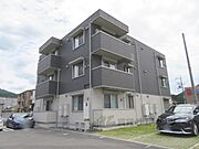 柏原駅より徒歩22分 3階 築6年5ヶ月の賃貸物件