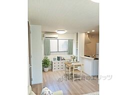 プラネット 101 1階1LDKのリビング/ダイニング