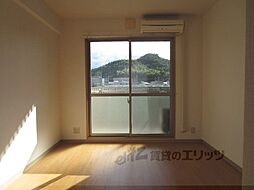 ラ・フォレスタ 2階1Kのリビング/ダイニング