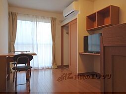 レオパレス護佐丸 103 1階1Kのリビング/ダイニング