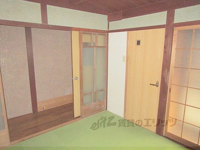 寝室
