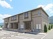 黒井駅より徒歩9分 築7年3ヶ月 2階建の賃貸物件