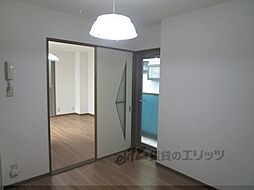 JR山陰本線 八木駅 徒歩5分の賃貸マンション 1階1Kのリビング/ダイニング