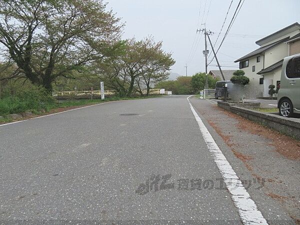 画像10:前面道路