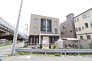 園田駅より徒歩17分 3階 築12年6ヶ月の賃貸物件