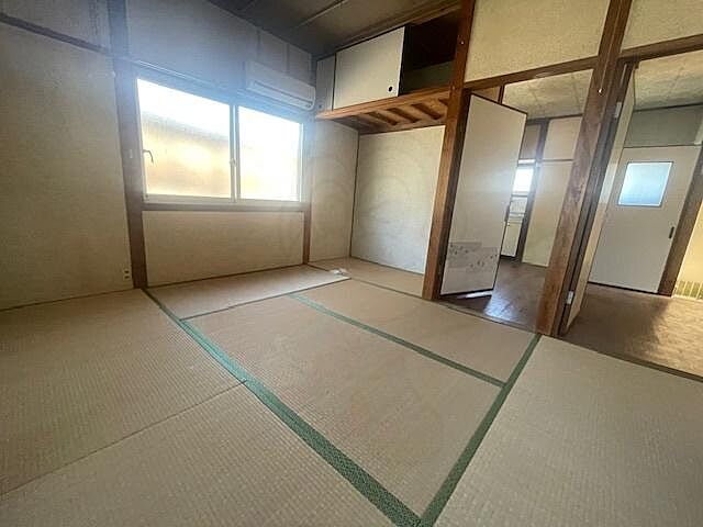 寝室