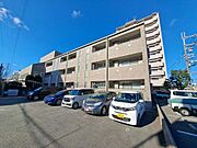 庄内駅より徒歩6分 築19年9ヶ月 3階建の賃貸物件