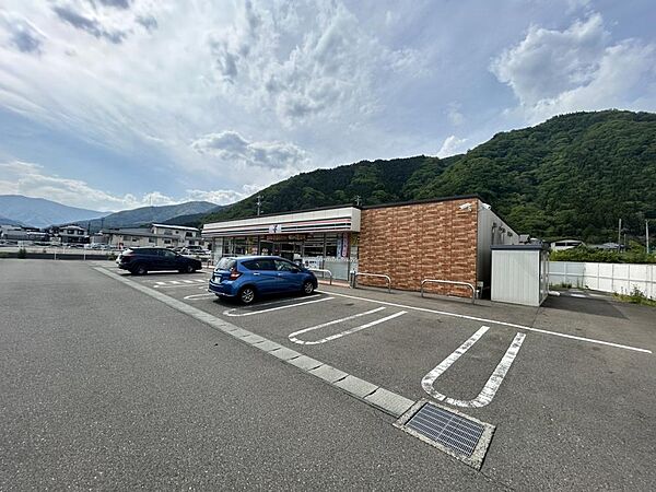 detached 岩手県釜石市甲子町第9地割127-8
地図を見る