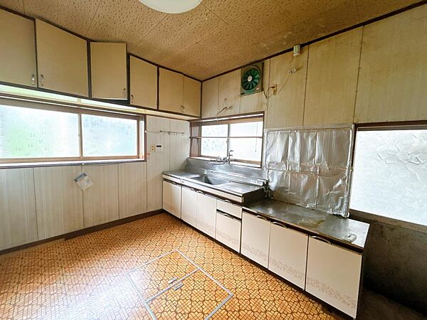 detached 岩手県釜石市甲子町第9地割127-8
地図を見る