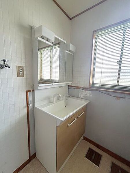 【現況販売】洗面化粧台です。