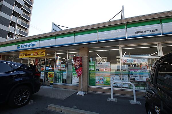 画像21:ファミリーマート　昭和鶴舞二丁目店