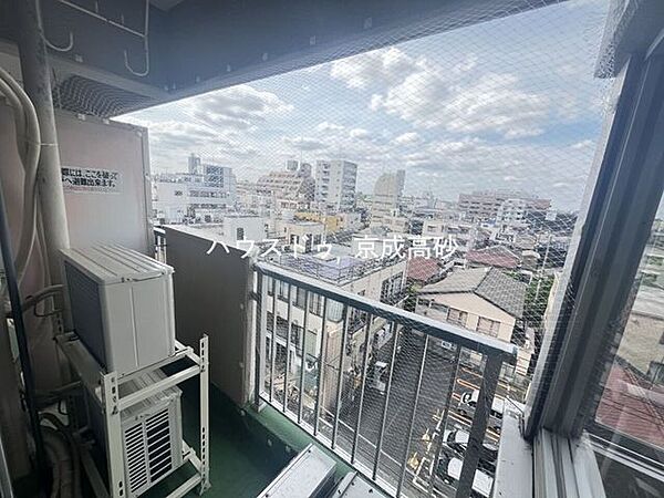 今日も、明日も、この街で。毎日同じに見える風景も、マイホームからの景色は日毎に違う表情を見せてくれます。